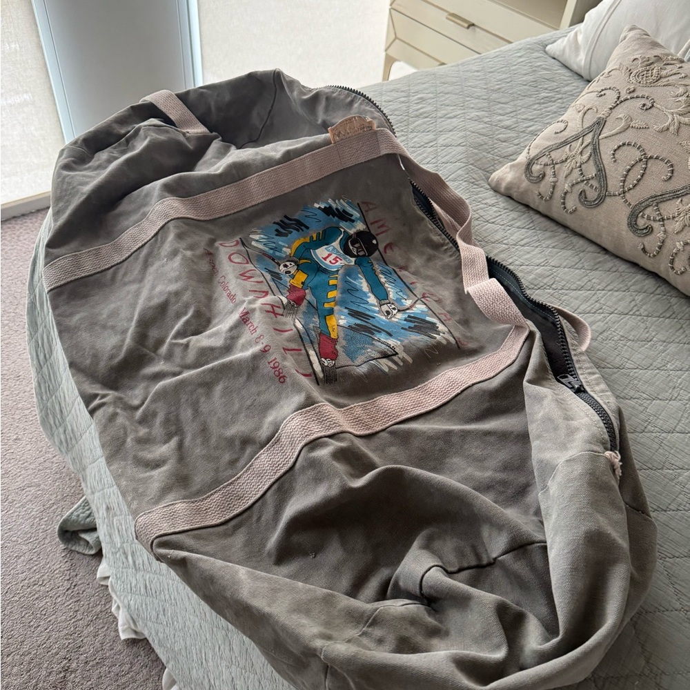 Rare Vintage Aspen 1987 America's Downhill Duffel Bag - Picture 3 of 7